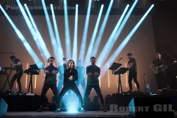 CHRISTINE AND THE QUEENS - 2015-07-16 - PARIS - Parvis de l'Hotel de Ville - 